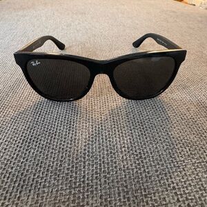 Ray Ban Wayfarer Sunglasses